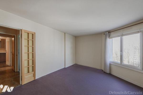 Notaire vend T2 Crétéil - 51,68 m²