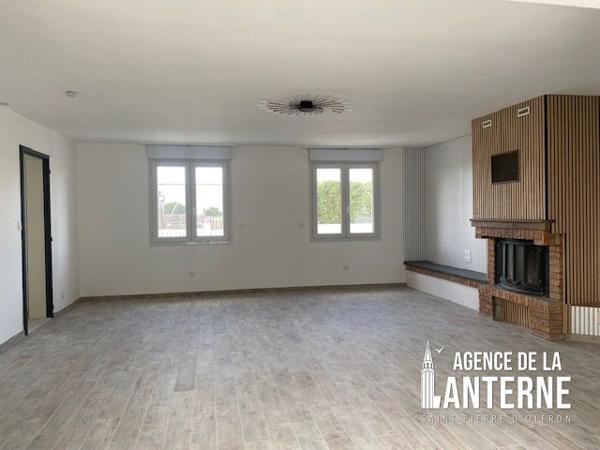 MAISON PLAIN-PIED 137 m² - TERRAIN 613 m² - DOUBLE GARAGE