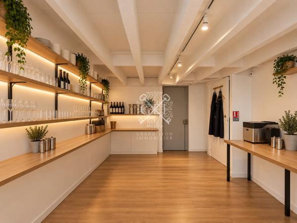 LYON 7e – LOCAL COMMERCIAL DE 206 M² – CESSION DE DROIT AU BAIL