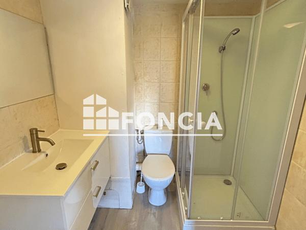 Location Studio meublé 24.6 m² - 9 RUE DAUX Charleville Mezieres 08000
