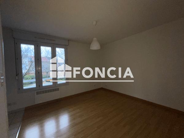 Location Studio 25.3 m² - 16 RUE BOULARD Reims 51100