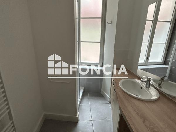Location Appartement 3 pièces 53.7 m² - 25 RUE DES SERRURIERS Colmar 68000