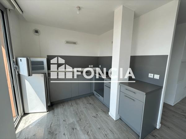 Location Appartement 3 pièces 67.83 m² - 21/21B RUE DELPHIN PETIT Lille 59000