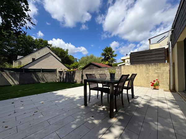 Maison Nantes 6 pièce(s) 105.94 m2