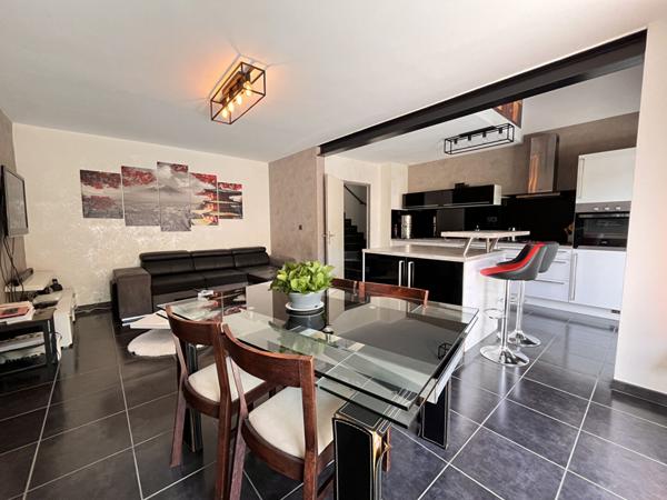 Maison Nantes 6 pièce(s) 105.94 m2