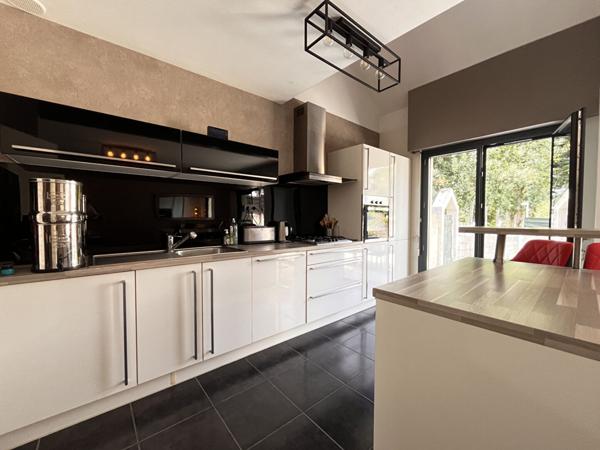 Maison Nantes 6 pièce(s) 105.94 m2