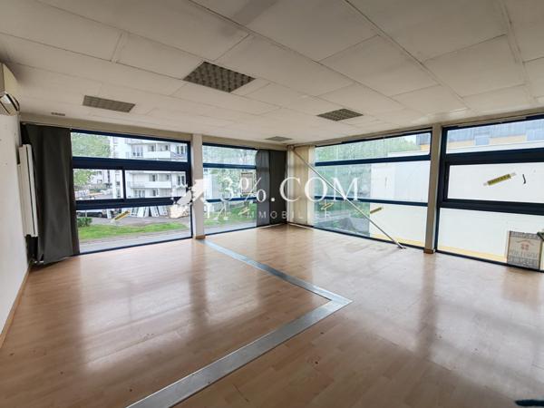Immeuble 725 m²