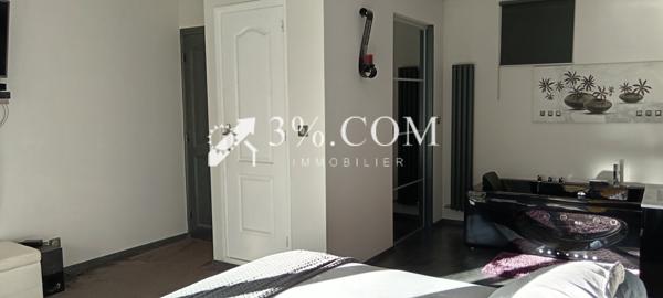 Duplex 6 pièce(s) 5 chambre(s) 163.08 m²