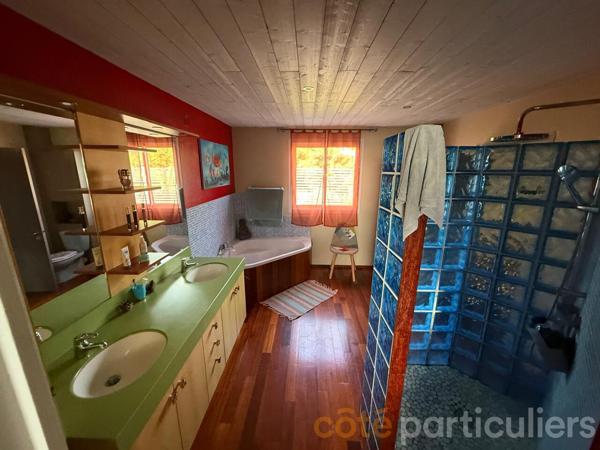 Vente Maison162 m² - 5 Pièces - LES AVIRONS (97425)