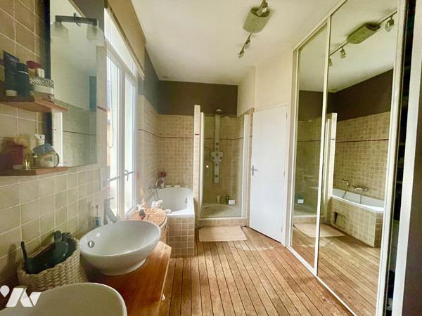 Maison St Malo 8 pièce(s) 201 m2