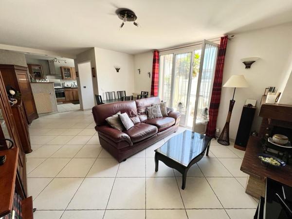 Maison Houilles 3 pièce(s) 71 m2 €409 000 ** - Référence 892