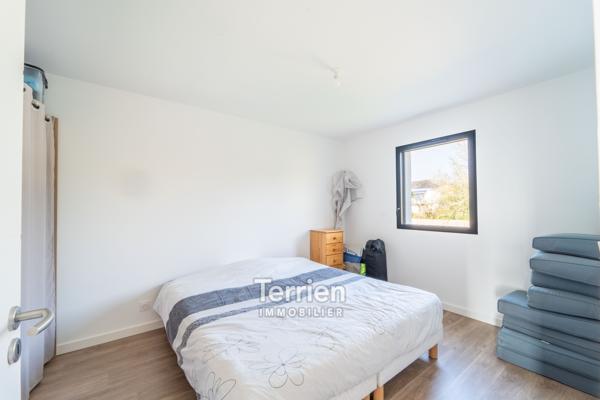 Maison contemporaine avec 4 chambres aux portes d'Angers Mûrs-Erigné (49610)