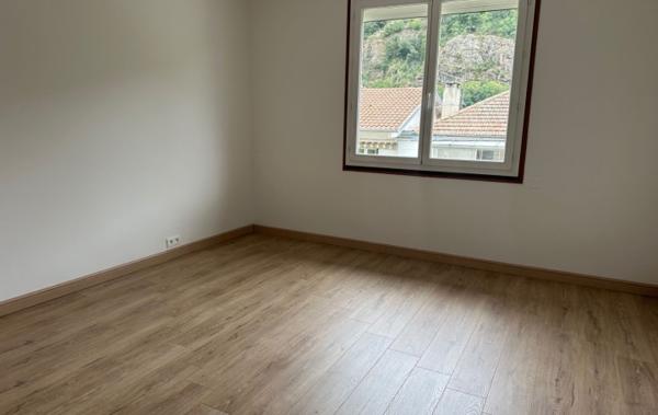 Vente Maison Tarascon-sur-ariege   
