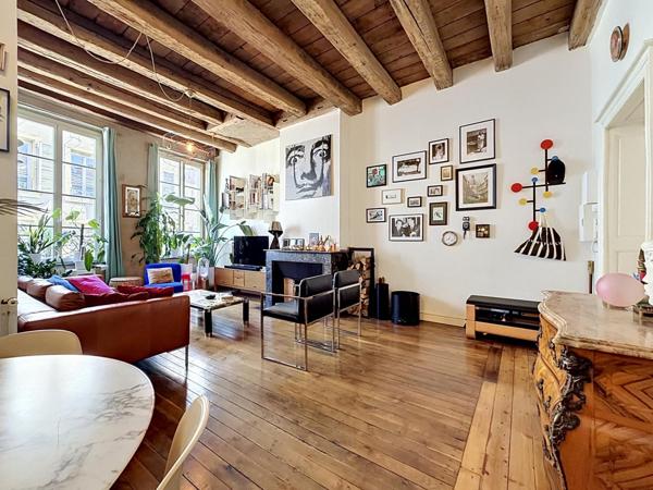 Appartement F2 de caractère – 58 m² – Charme de l’ancien