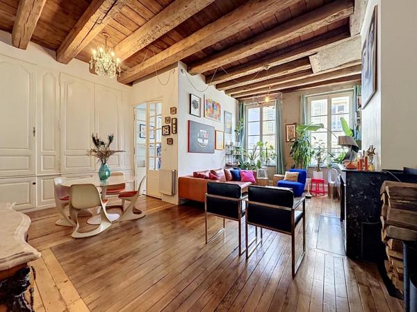 Appartement F2 de caractère – 58 m² – Charme de l’ancien