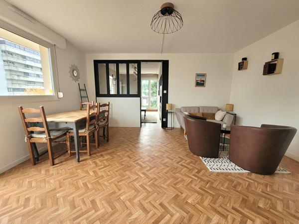 PAU - LOCATION MEUBLEE- Appartement 4 pièces de 80 m2