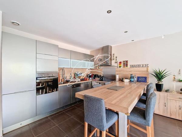 Maison T4 3 chambres plain pied 86 m² garage