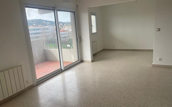 Appartement à vendre    3 pièces • 57,45 m2 La Seyne-sur-Mer