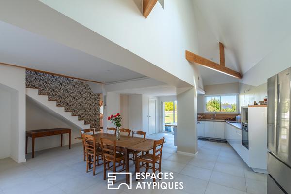 Demeure de caractère et maison indépendante au coeur d’un écrin de verdure