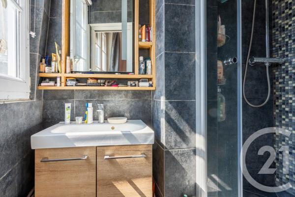 Appartement F3 à vendre  3 pièces - 38,18 m2 PARIS - 75011