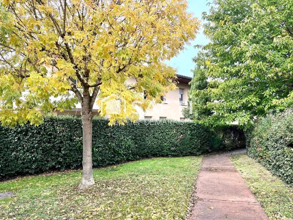 T2 AVEC JARDIN DANS RESIDENCE SECURISEE AVEC PISCINE - SAINT-JORY (31150)