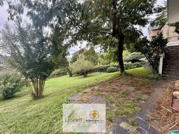 Vente                                                      Maison
                        
                     6 pièces                      128 m2                     à Brive-la-Gaillarde