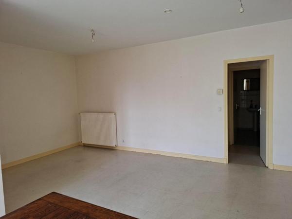 Appartement très lumineux "tout à pied"