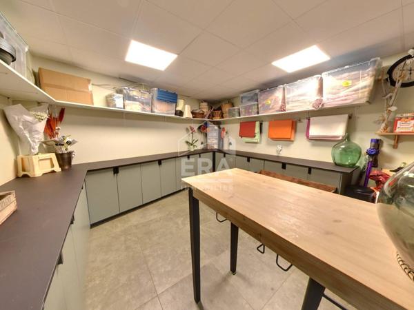 Local commercial Pontault Combault 2 pièces 63 m2