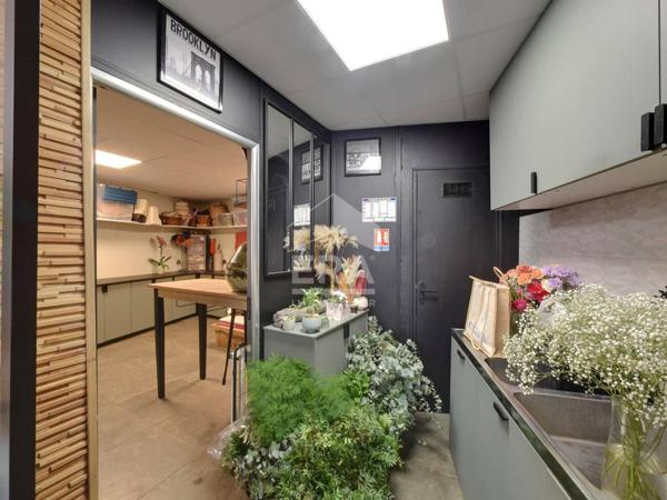 Local commercial Pontault Combault 2 pièces 63 m2
