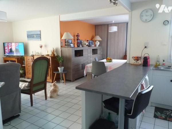 VIAGER OCCUPE T3 bis de 74m² en rdc avec jardinet et  parking