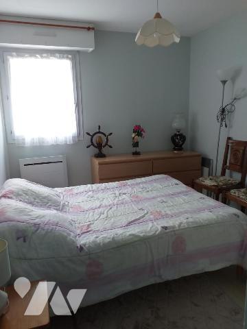 VIAGER OCCUPE T3 bis de 74m² en rdc avec jardinet et  parking