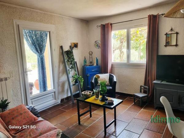 A découvrir Flayosc cette jolie villa F8 200m piscine terrasse sur 1448m terrain 495000€ dpe d Flayosc (83780)