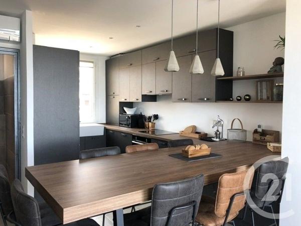 Appartement T3 à vendre  3 pièces - 57,60 m2 STE MAXIME - 83