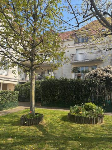Appartement à PONTAULT COMBAULT (77340)
