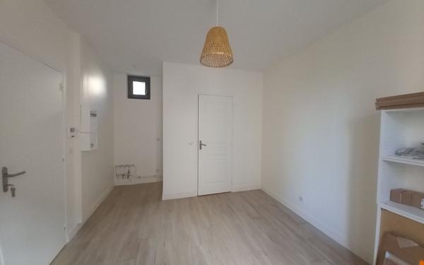 Immeuble à vendre    6 pièces • 103,96 m2 Deuil-la-Barre