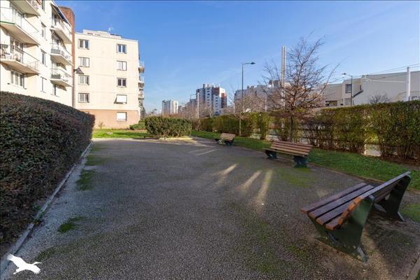 Appartement à vendre |  Asnières-sur-Seine |  4 pièces | 77 m²