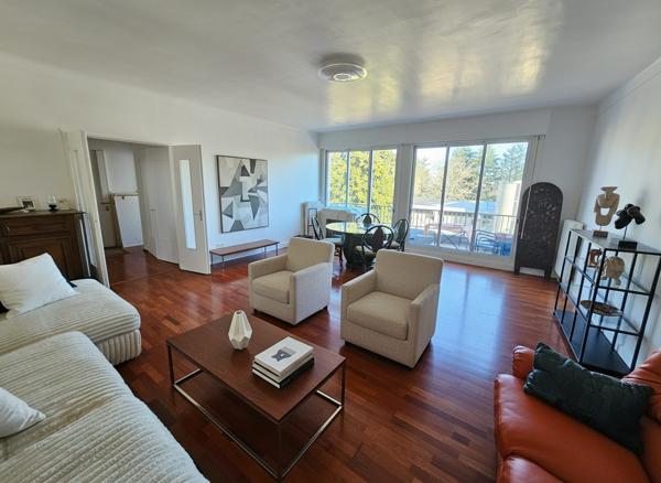 BORDEAUX BARRIÈRE SAINT-MÉDARD : APPARTEMENT T4 AVEC BALCON