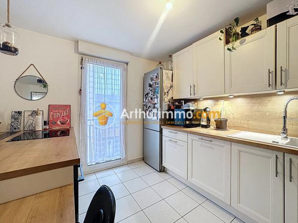 Location Appartement 2 pièces 47 m2 à Bourgoin-Jallieu