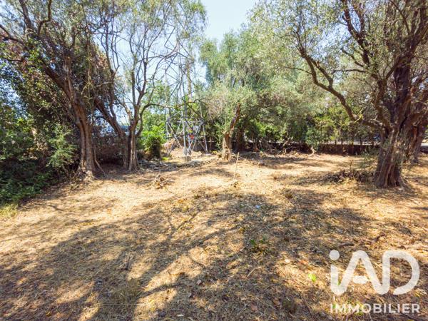 Terrain à vendre 846 m² Grasse
