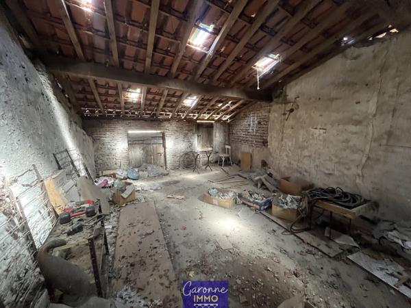 Garage 100 m²