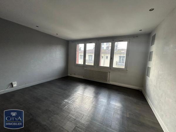 Appartement à louer 3 pièces 62m²