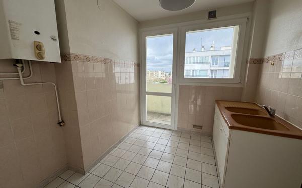 Appartement à vendre    4 pièces • 77 m2 Laon