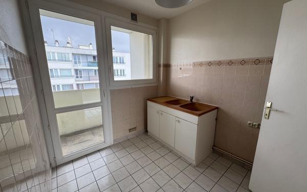 Appartement à vendre    4 pièces • 77 m2 Laon