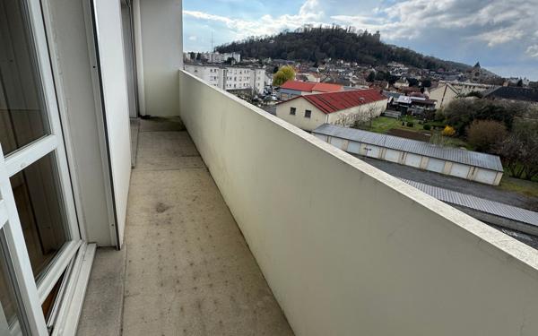 Appartement à vendre    4 pièces • 77 m2 Laon