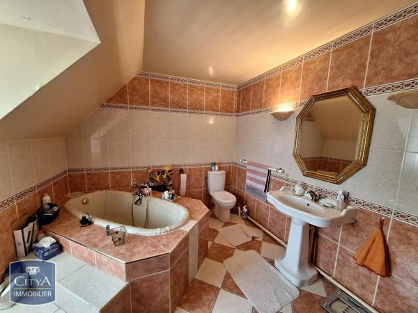 Vente maison 6 pièces de 150m²