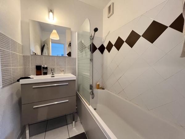 Appartement à vendre |                                       Seilh |                                        2 pièces  |  45 m²