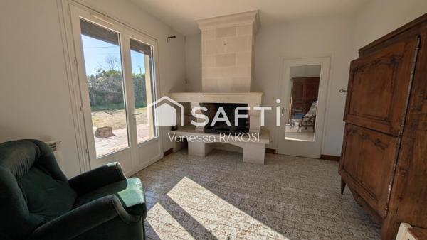 MAISON DE PLAIN PIED 150 M² 3 CHAMBRES 5000 M² DE JARDIN ET 160 M² HANGAR