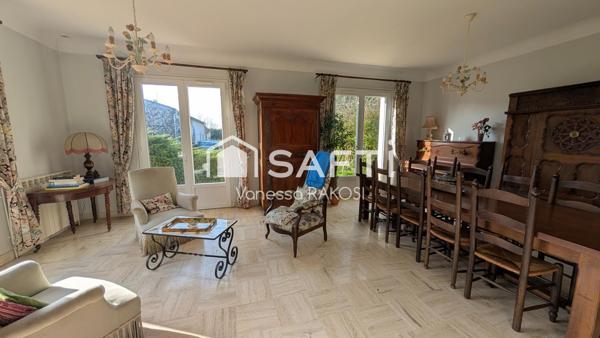 MAISON DE PLAIN PIED 150 M² 3 CHAMBRES 5000 M² DE JARDIN ET 160 M² HANGAR