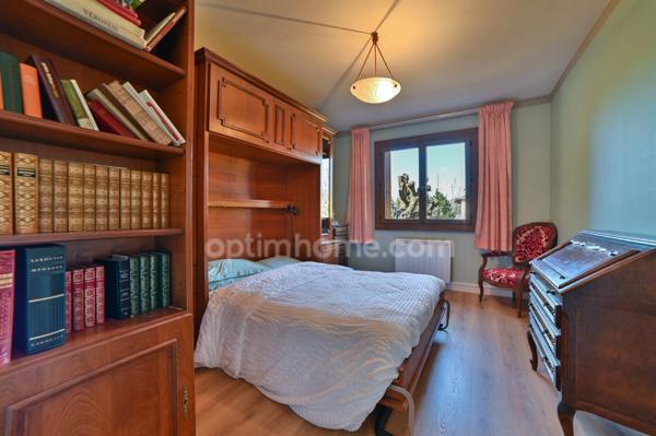 Maison à vendre 8 pièces VEYNES (05)terrain 1200m²