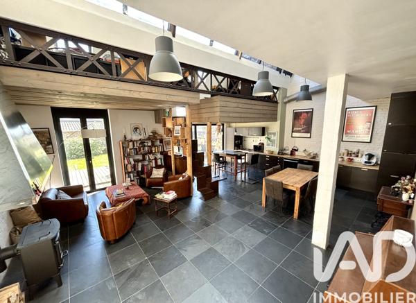 Maison à vendre 6 pièces 149 m² Saint-André-lez-Lille